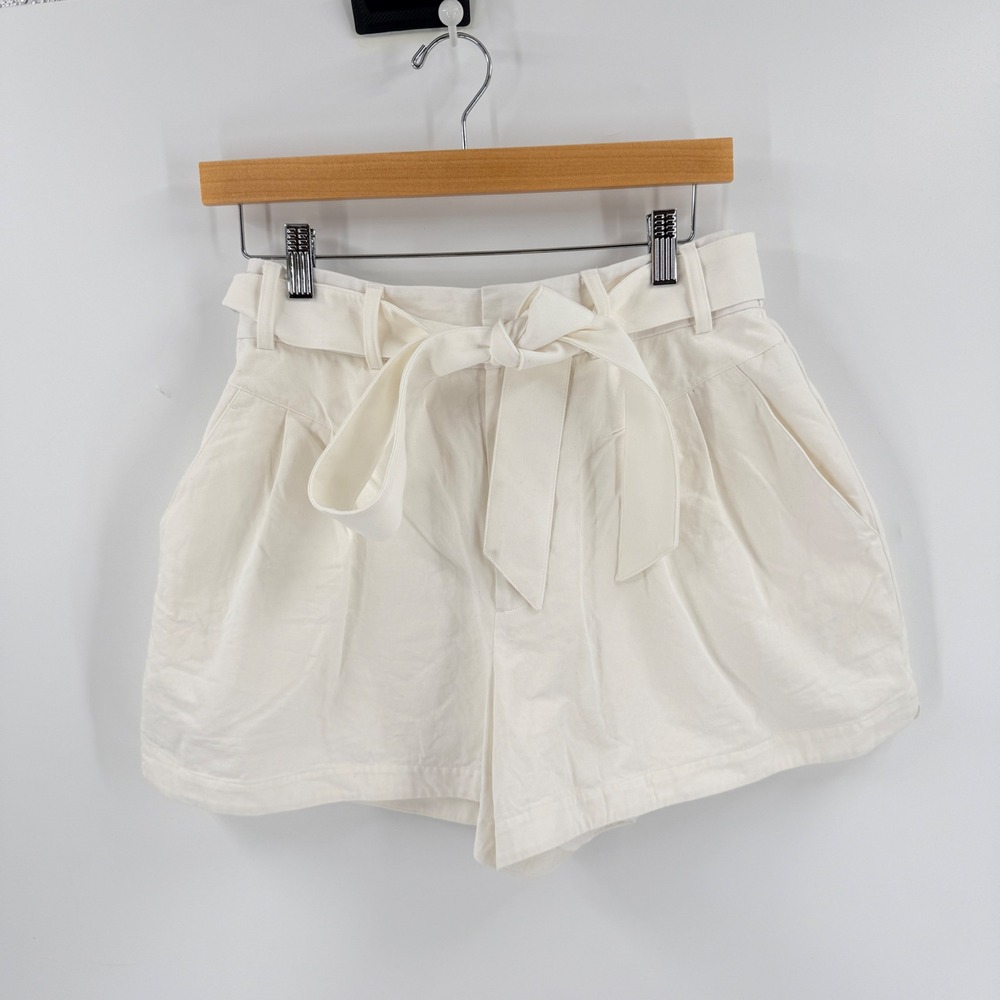 Crosby by Mollie Burch Paperbag Shorts White Medium High Waisted Cotton Belted